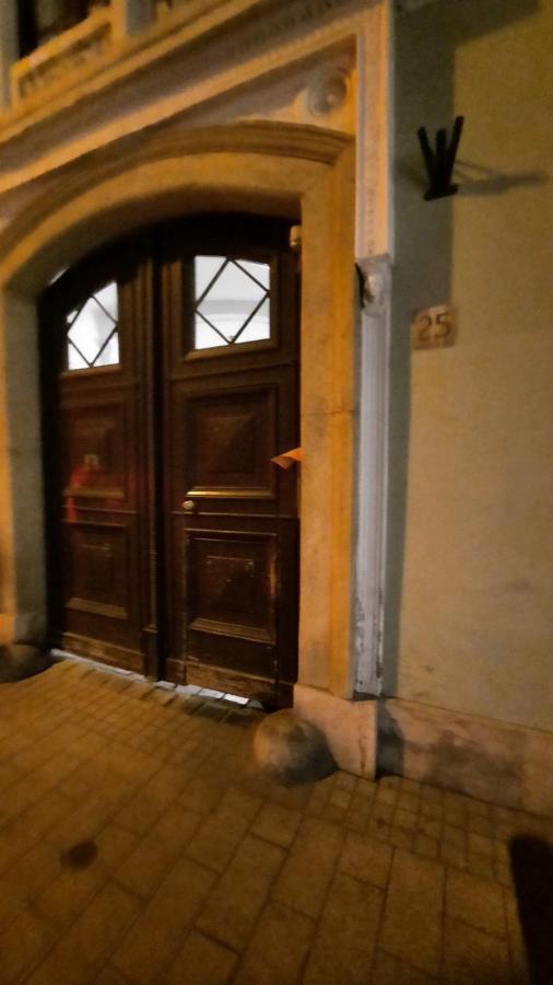 Happy Apartment In The Heart Of Budapest With 2 Rooms Εξωτερικό φωτογραφία